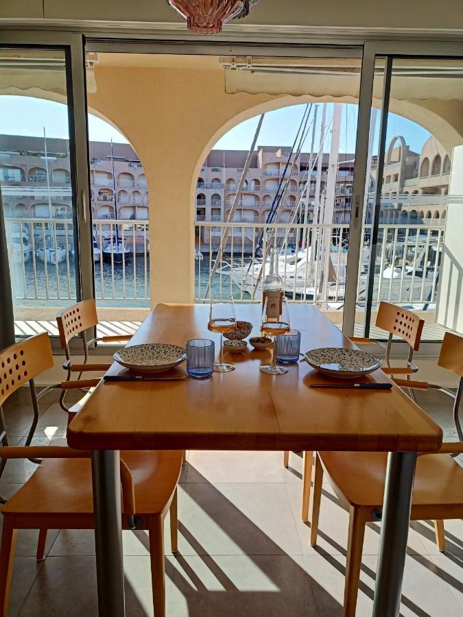 Studio Hyeres Port المظهر الخارجي الصورة